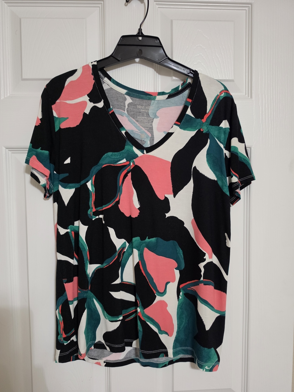 Nine West Black V-Neck Tee with Pink & Teal Abstract Print